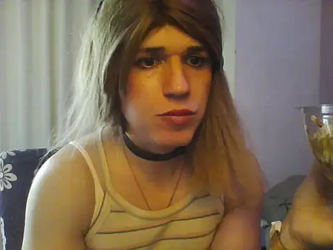 cuttiepie2005 Chat XXX live