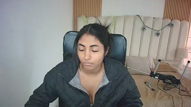 shaneelle Obrolan Langsung XXX