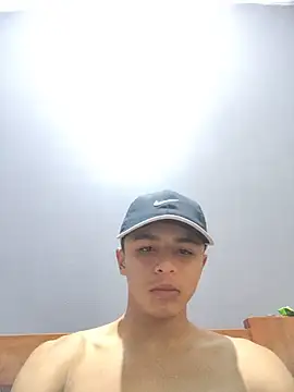 Miiloy Live XXX-chat