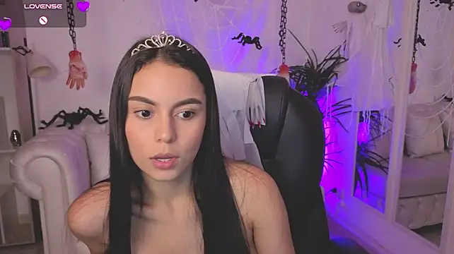 Aleejaa__ XXX чат на живо