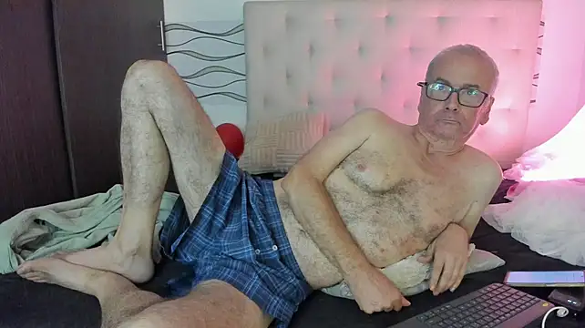 Онлайн чат XXX david_holman