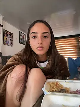 Chat +18 de VeraNoir1 ao vivo