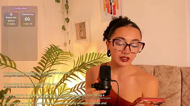 CurlyMeryJane – Naživo XXX chat