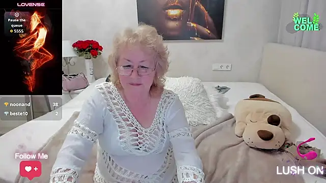 laylaroma's Live XXX Chat