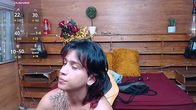 alex_477 live XXX chat
