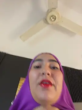 Malika_Noor Chat XXX live