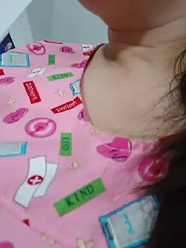 ANDREA__24: απευθείας συνομιλία ΧΧΧ