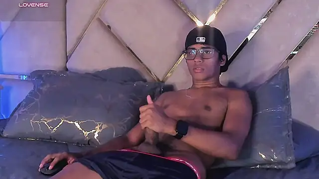 Chatroom XXX en direct de LiamKron