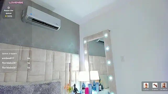 IsisBrown_ লাইভ XXX চ্যাট