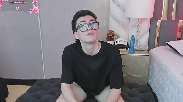 GaelDuken Live XXX chat
