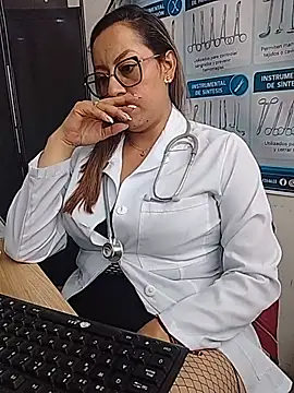 Dr-Kathy_23 Adlı Modelin Canlı XXX Sohbeti