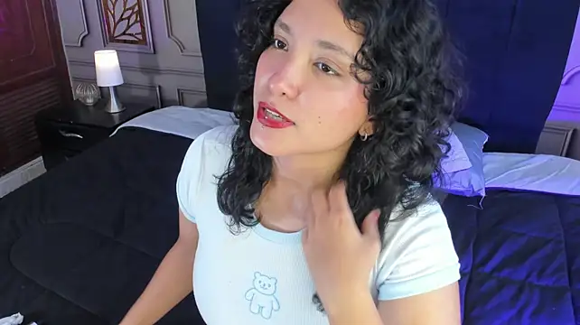 Jazzie_Tease Adlı Modelin Canlı XXX Sohbeti