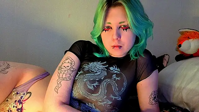 IntertetAngel's Live XXX Chat