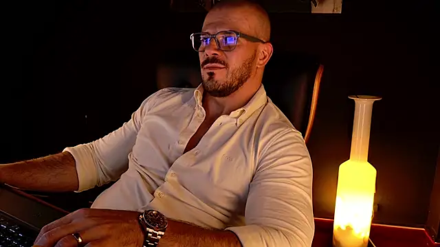 AngeloEric Adlı Modelin Canlı XXX Sohbeti