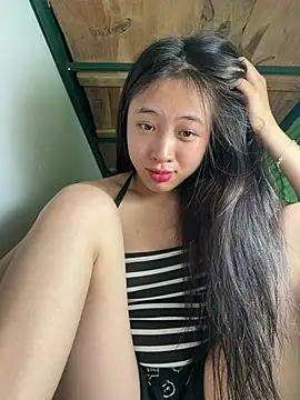 ThiNo's Live XXX Chat