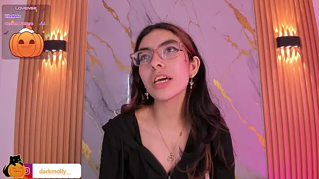 Chat +18 de Molly_A ao vivo