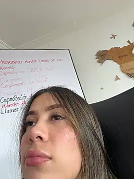 Ivanna_West Live XXX-Chat