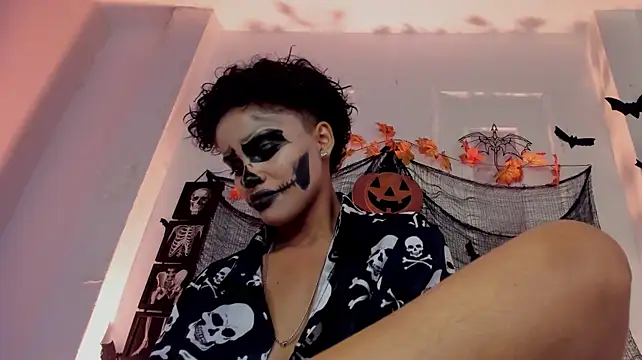 BeckaBlue's Live XXX Chat