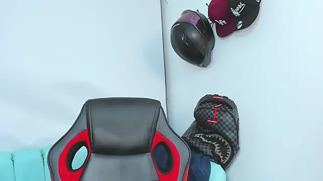 Czat XXX na żywo – hunterheat__