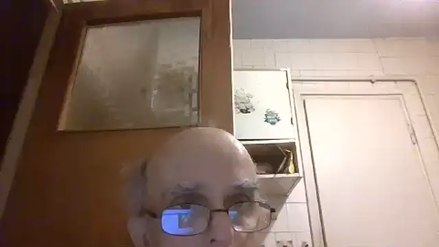 צ'אט XXX בשידור חי של mariusica1@xh