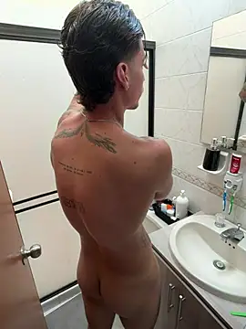 KAIRUIZ's Live XXX Chat
