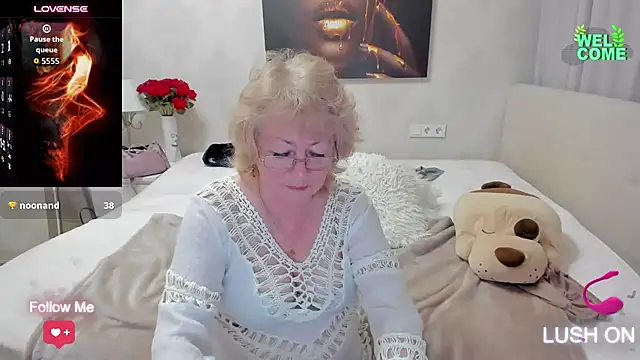 Chat +18 de laylaroma ao vivo