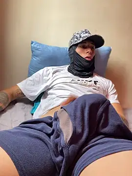 Chatroom XXX en direct de aronmax_