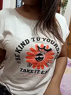 XXX chat uživo modela Tanha18