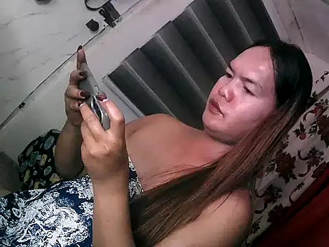 Czat XXX na żywo – LittlePinky69