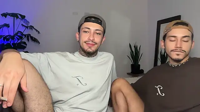 Noah_and_Steven's Live XXX Chat