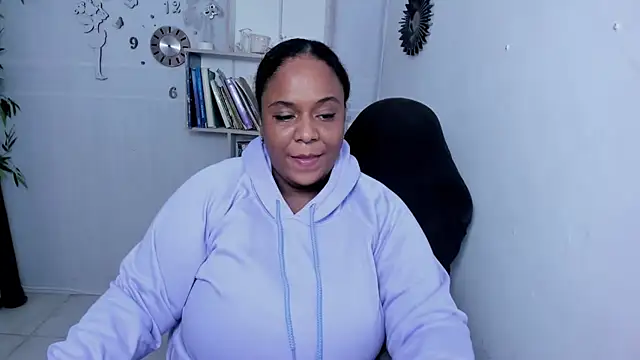 bbw_charlote Chat XXX in diretta