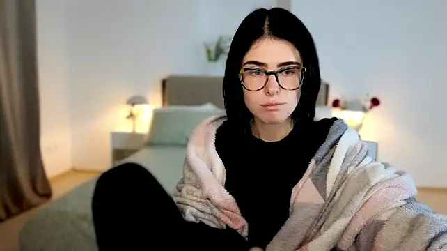 Cut1e_lia_'s Live XXX Chat