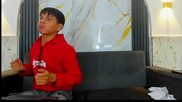 Nccouple_bless Chat XXX in diretta