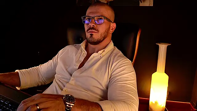 Chat +18 de AngeloEric ao vivo