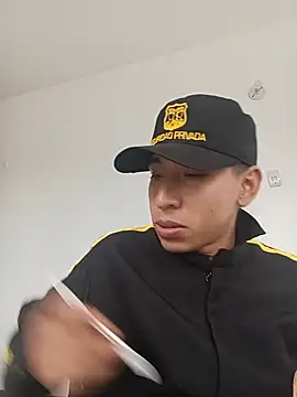 Show webcam de Moreno-Latino