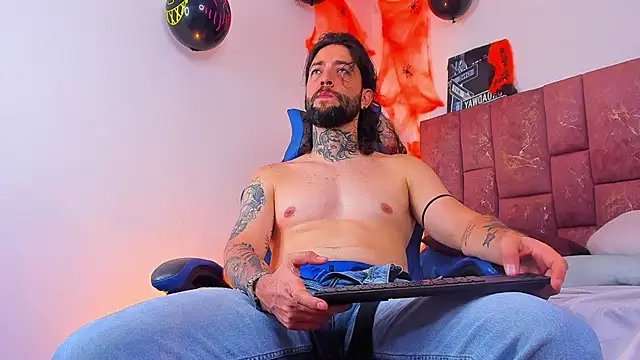 ALPHA_MASTER1 webkamerás műsora