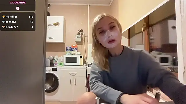 AngelJeni Chat XXX in diretta