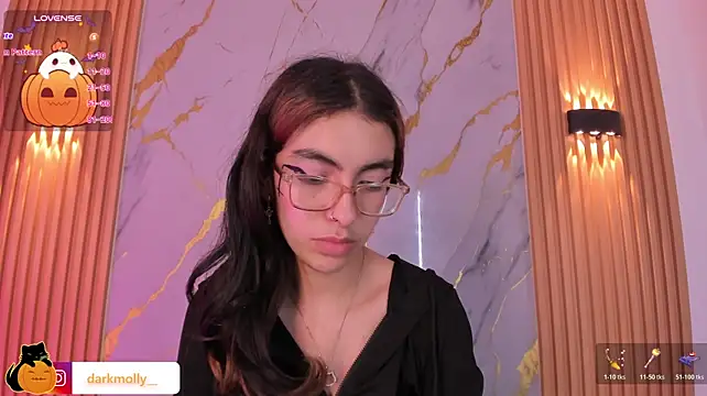 Molly_A Live XXX-chat