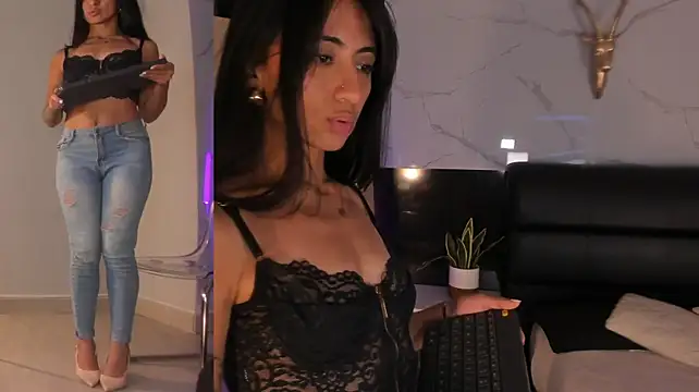 Velvet_GG Chat XXX in diretta