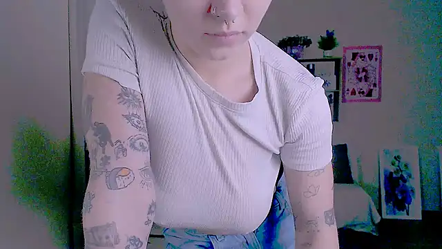 Hot_BlondaのライブXXXチャット