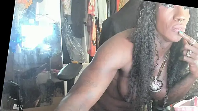 Motherbigbus live XXX chat