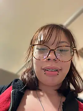 moan4mona's Live XXX Chat