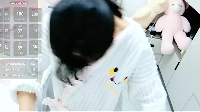 GZ-2030's Live XXX Chat