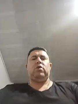 BigCristh79's Live XXX Chat
