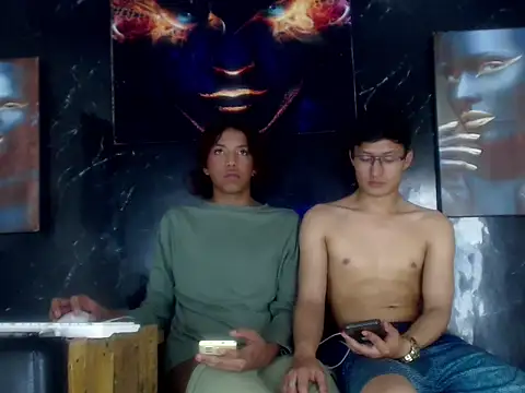 CamAndOfficial's Live XXX Chat