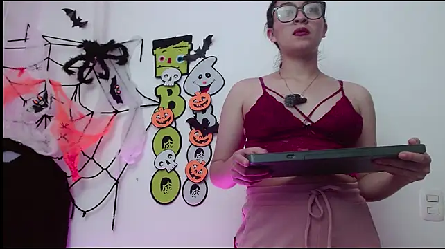 keli_milk's Live XXX Chat