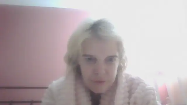Huskie_Mia_UK Chat XXX in diretta