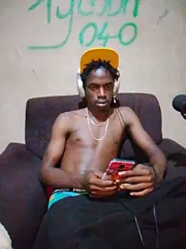 Demon254_ live XXX chat