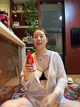 momoli60 现场XXX聊天