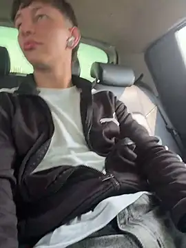 Živý XXX chat ARON_LUXX